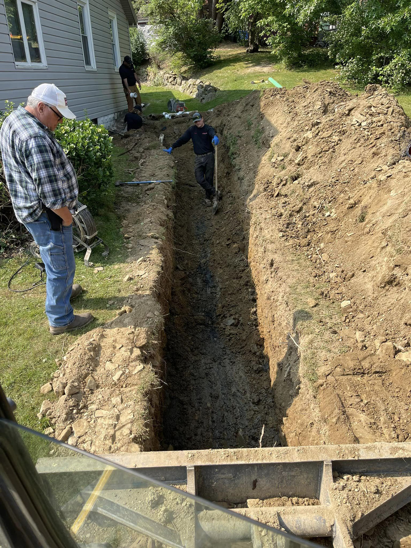 Installation of a new septic tank and leach field